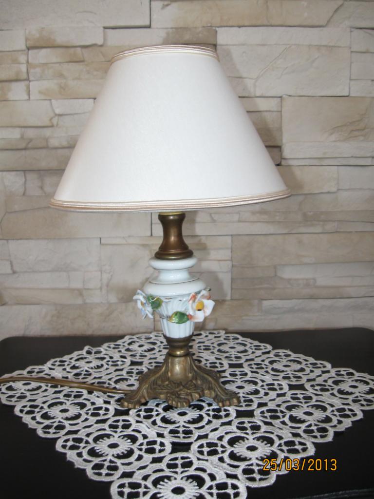 Lampka nocna porcelanowa, klosz materiał - Piękna polecam