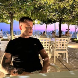 Mateusz Turek - Urządzenie Łazienki Warszawa