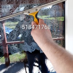 DIP Sebastian Kowalski - Mycie Okien Na Wysokości Sulej&oacute;w