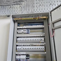 Zakład Elektro Instalacyjny - 