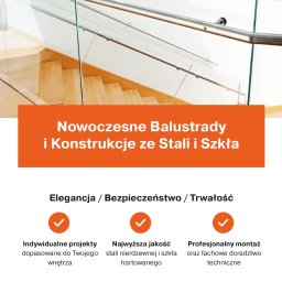 MD Glass & Steel - Nowoczesna balustrada szklana ze stalowymi elementami, zamontowana przy drewnianych schodach. Widok z dołu, jasne wnętrze.