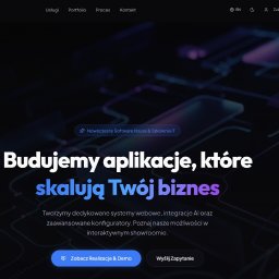 Piotr Montewka CodeMaster - Strona główna Codemaster: nowoczesny design z hasłem 'Budujemy aplikacje, które skalują Twój biznes'. Ciemne tło z fioletowymi akcentami i przyciskami CTA.