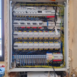 Power On Dawid Smyk - Automatyka budynkowa Lubart&oacute;w