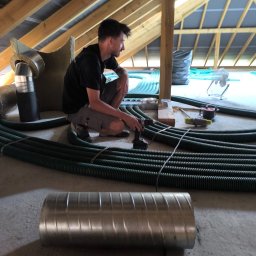 REKU MASTERS SPÓŁKA Z OGRANICZONĄ ODPOWIEDZIALNOŚCIĄ - Instalacja na stropie plus odwierty