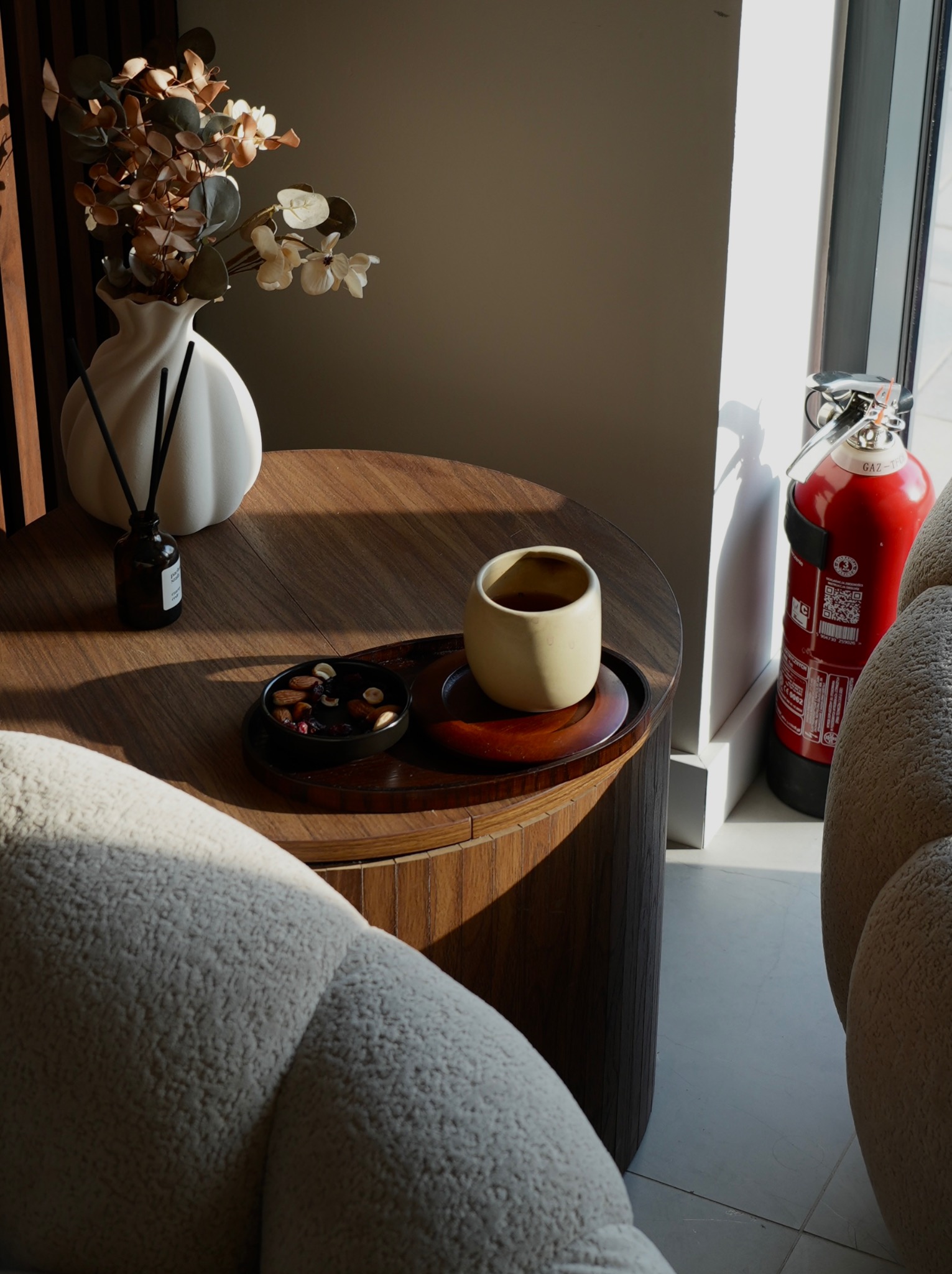 Elegancka przestrzeń stworzona z myślą o komforcie naszych klientów i najwyższej jakości usług.