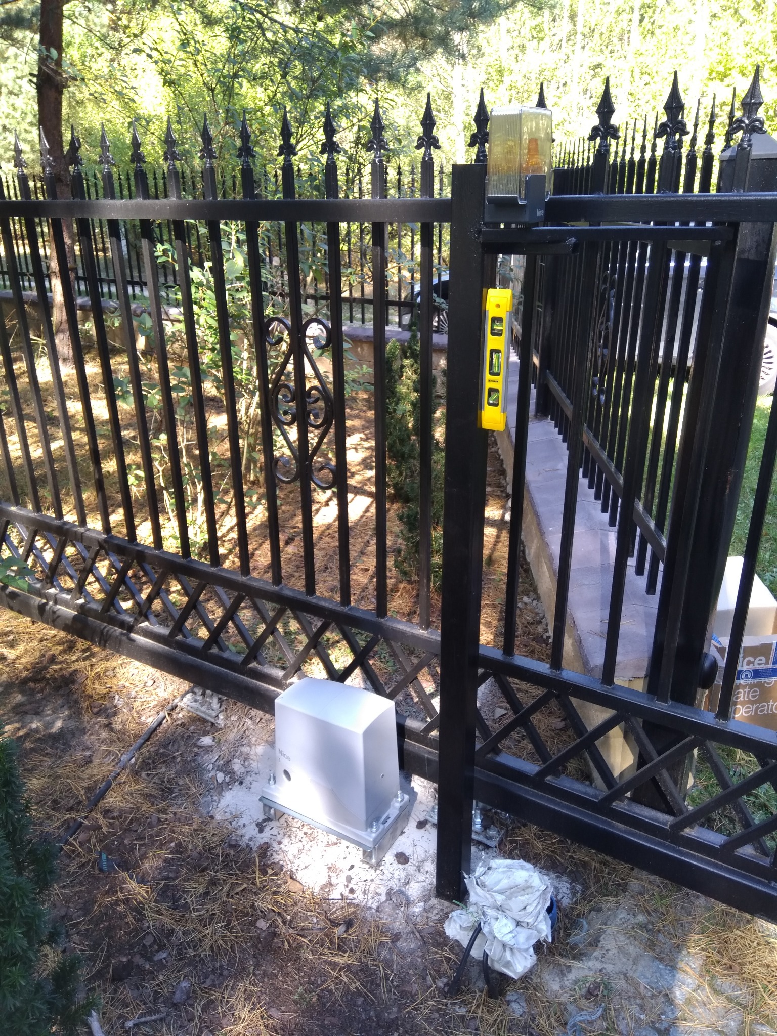 (realizacja) Automatyka bramy przesuwnej