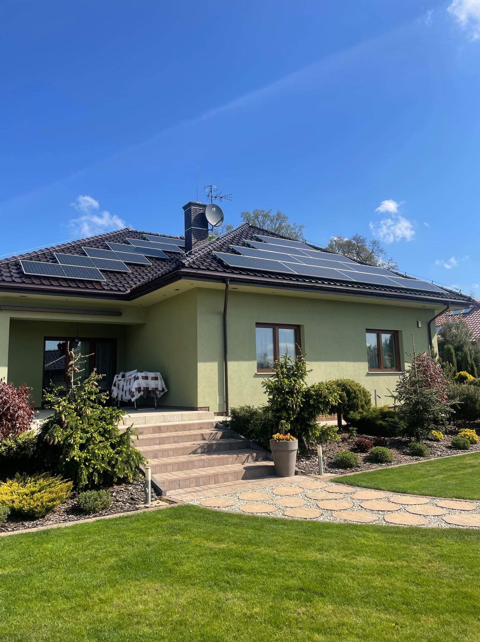 Instalacja 10,80kWp 560W - Jinko Solar 10kW FoxESS T10-G3