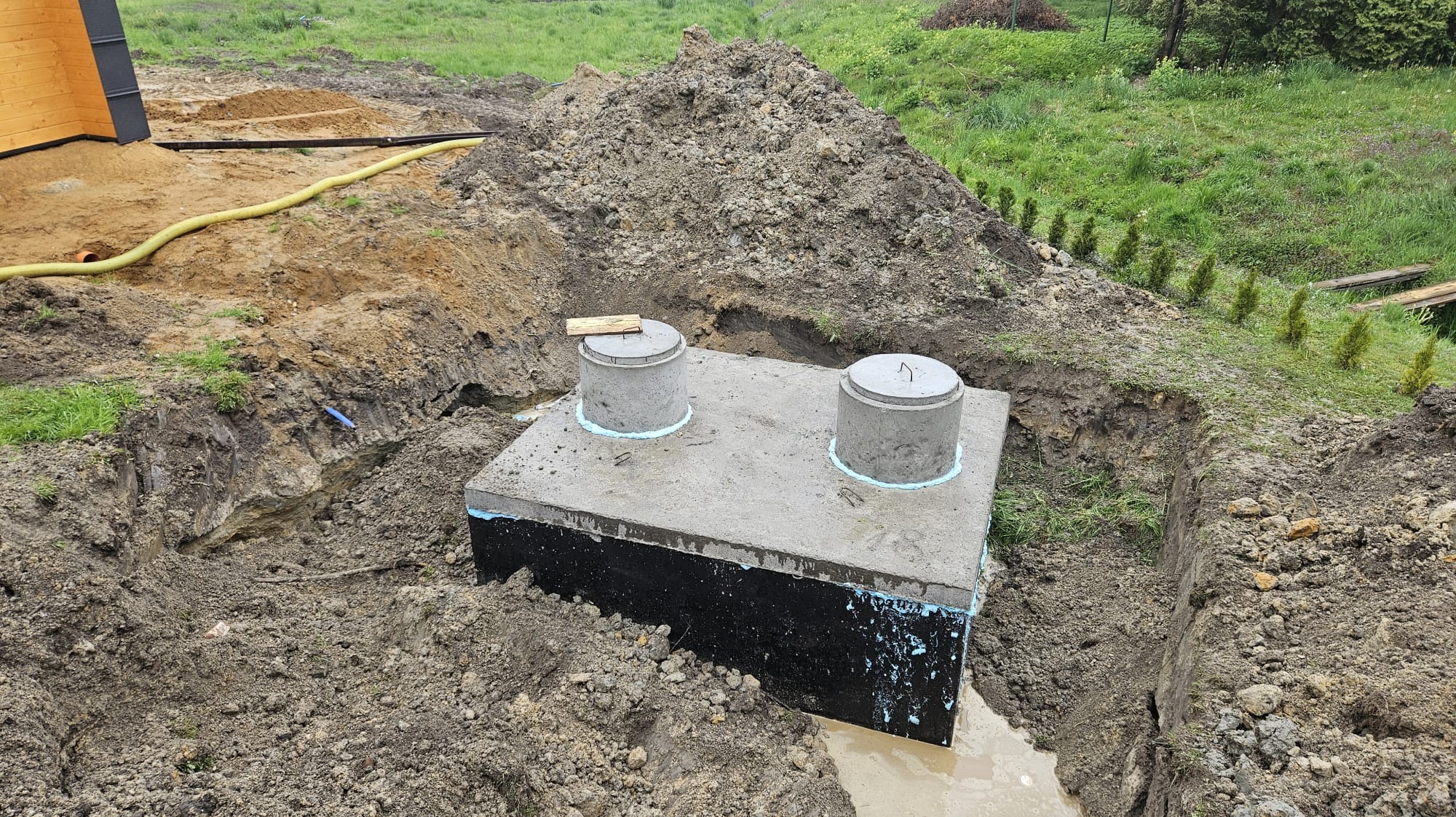 Zasypywanie zbiornika