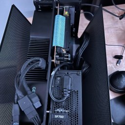 KompeX - Moje lekkie problemu z kompem (nie włączał się)