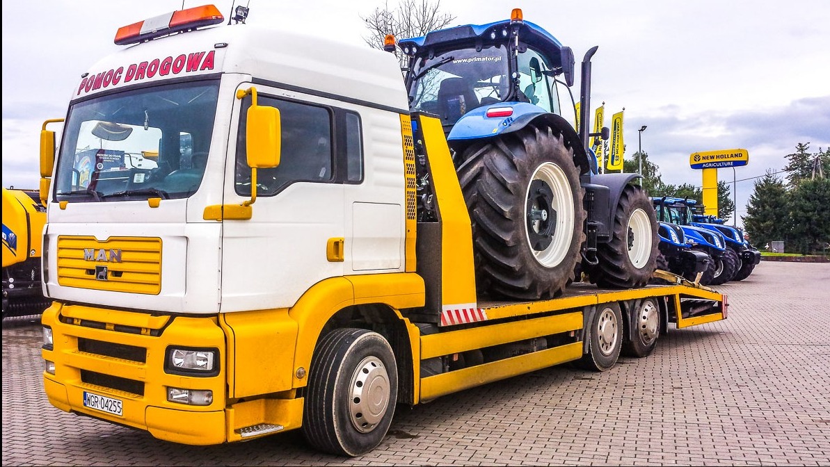 Transport Maszyn Rolniczych, ciągnków, traktorów - Pomoc Drogowa Słoń Grójec 24/7