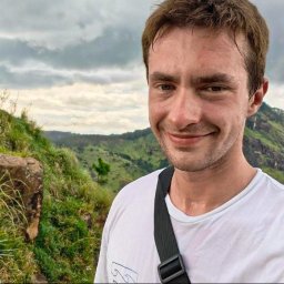 Royal-AI - Strona Internetowa Świebodzin