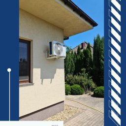 Somar - Biały klimatyzator AUX zamontowany na elewacji beżowego domu jednorodzinnego z brązowym dachem, widoczny fragment okna i chodnika z kostki brukowej.