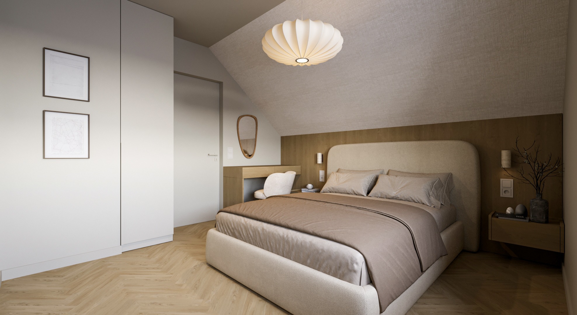 Jasna sypialnia na poddaszu z łóżkiem, toaletką i parkietem w jodełkę. Dwa obrazy na ścianie, lampa w kształcie kuli. Neutralna kolorystyka, minimalistyczny design.