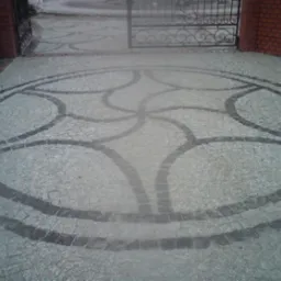 Układanie kostki granitowej