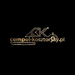 Gracjan Cempel - Złote logo firmy cempel-kosztorysy.pl na czarnym tle. Logo zawiera stylizowane litery AK, rysunek przypominający budynek i suwmiarkę.