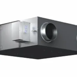 Centrala wentylacyjna z odzyskiem ciepła, widoczne dwa okrągłe otwory wentylacyjne i panel sterowania, na białym tle.