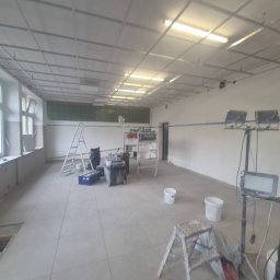 Ben-Bud Krzysztof Chrościelewski - Montaż wykładzin Białystok