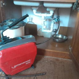 Pomocny Hydraulik - 