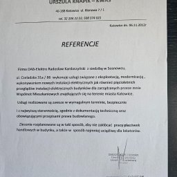 DAB-ELEKTRO - Dokument referencyjny z 2012 roku od Zarządzania Nieruchomościami, potwierdzający wykonanie usług elektrycznych i pięcioletnich przeglądów instalacji przez firmę DAB-Elektro.