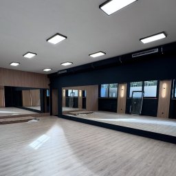 1TMate Marcin Kaźmierczak - Realizacja siłownia Bio Fit Pyrzyce, oświetlenie salki fitness.