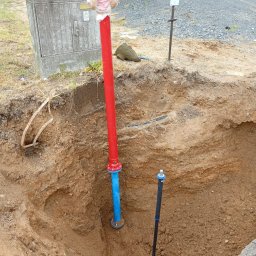 EKO-BUD USŁUGI WODNO-KANALIZACYJNE, BUDOWA PRZYŁĄCZY - Montaż hydrantu