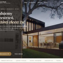 Done72 - Nowoczesna strona główna firmy remontowej 'Bracia Wójcik' z podziałem na sekcję tekstową z siatką projektową i obrazem współczesnego domu z dużymi oknami. Widoczne menu nawigacyjne i przyciski CTA.