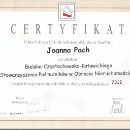 NIERUCHOMOŚCI PACH FHU Joanna Pach - Certyfikat Polskiej Federacji Rynku Nieruchomości dla Joanny Pach, potwierdzający członkostwo w Stowarzyszeniu Pośredników w Obrocie Nieruchomościami z licencją nr 7312.
