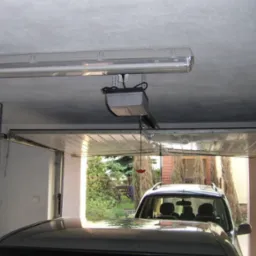 Alarmy Kamery Napędy do bram Instalacje elektryczne