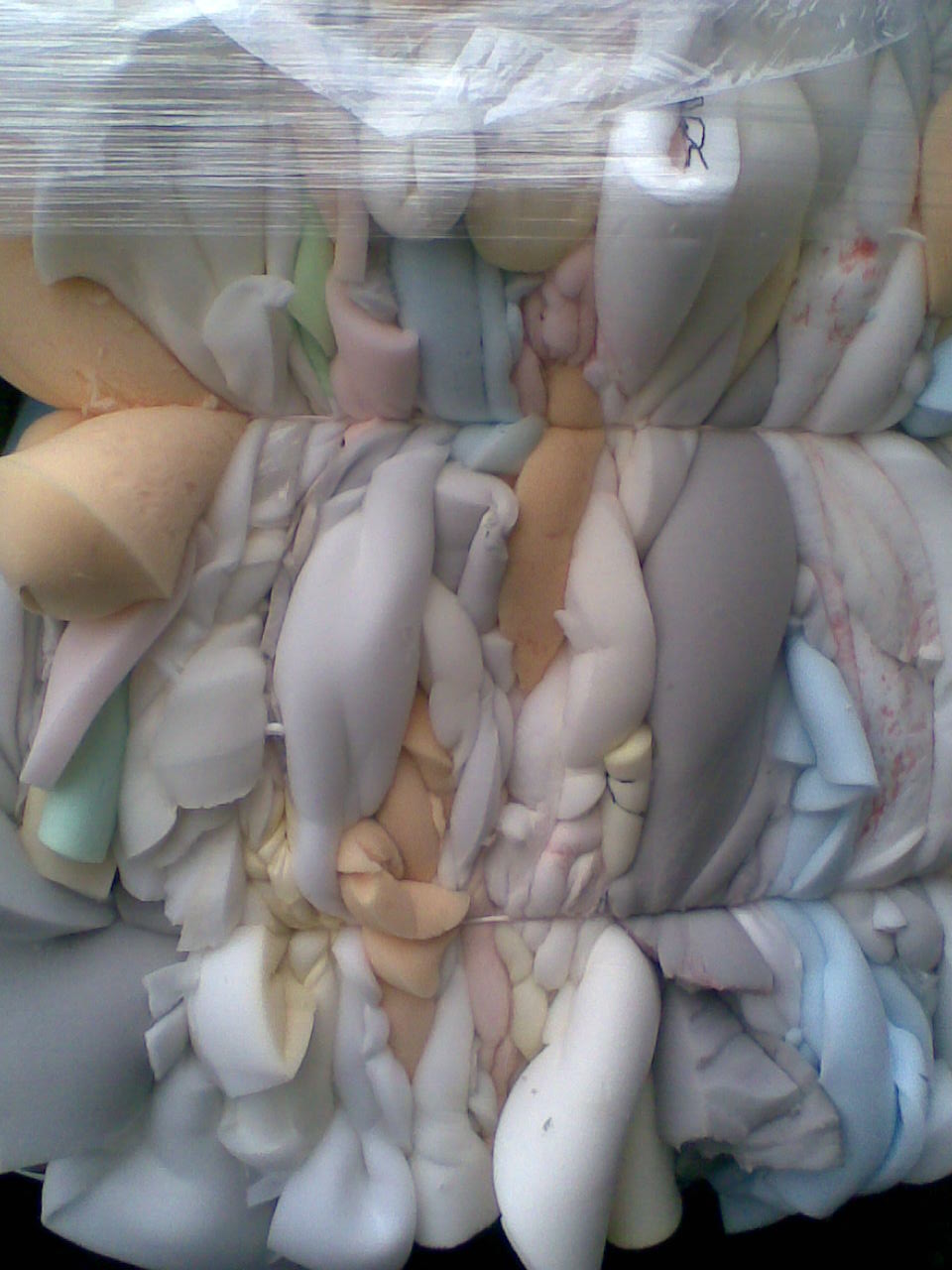 ścinki pianki poliuretanowej