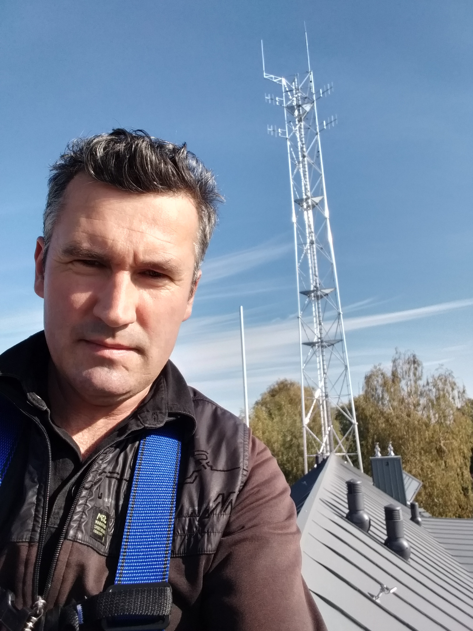 Instalacja odgromowa masztu radiotelekomunikacyjnego i budynku Policji.