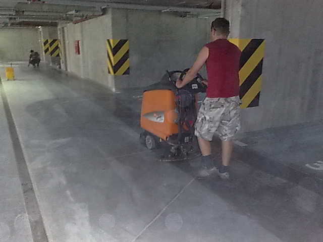 Doczyszczanie i polimeryzacja powierzchni