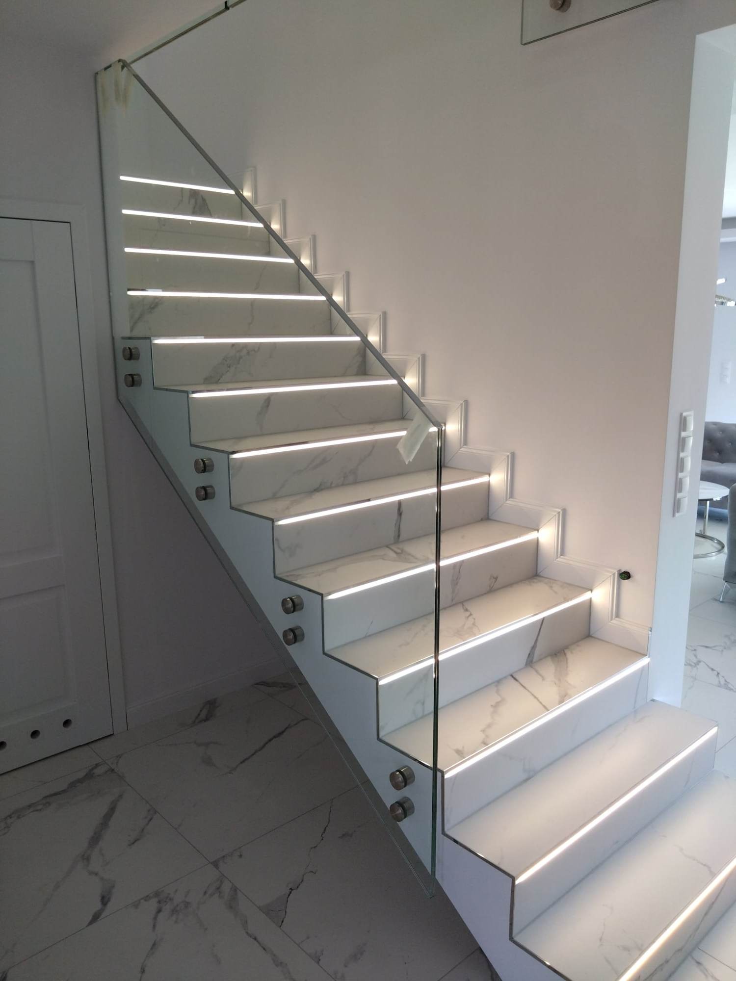 balustrada całoszklana