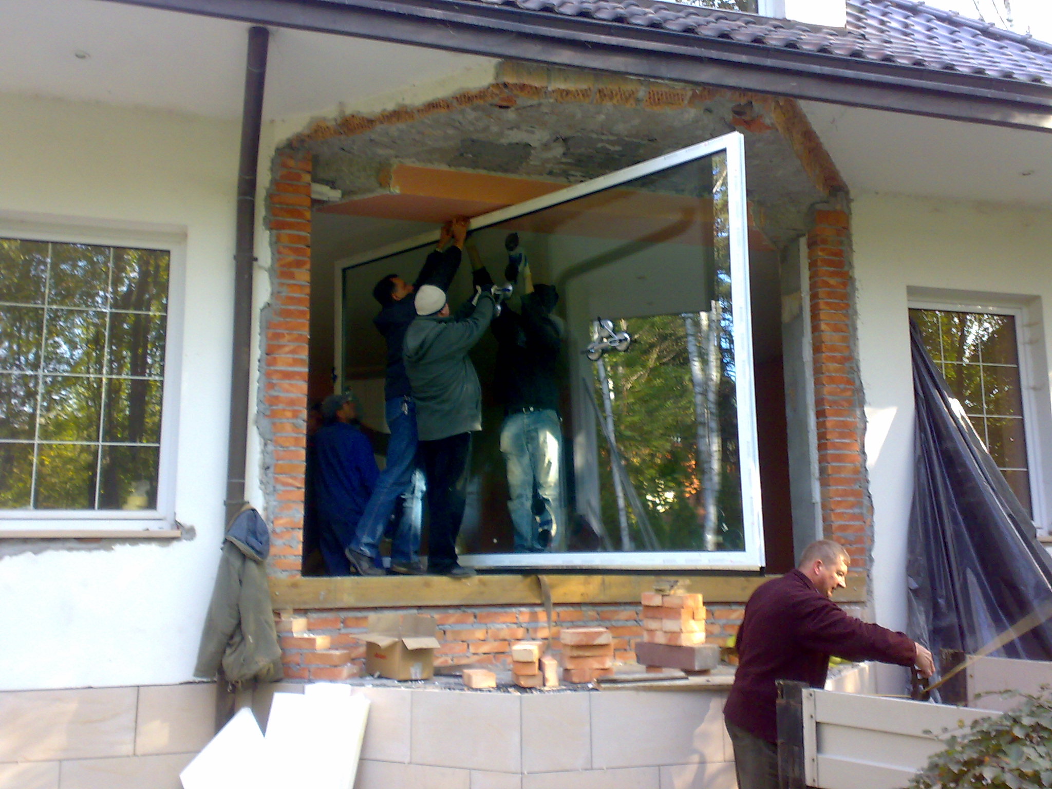 sprzedaż i montaż okien PCV oraz aluminium firmy Schuco