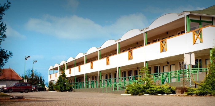 oferuje salę na sylwestra 80-100 osób z noclegami