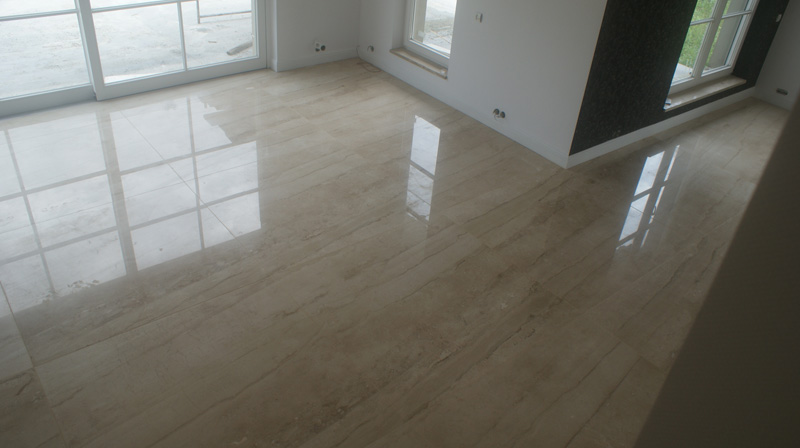 Posadzki wewnętrzne marmurowe