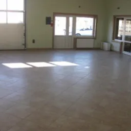 WYNAJMĘ Pod Handel i Usługi,lub DYSTRYBUCJĘsklep, 370 m2