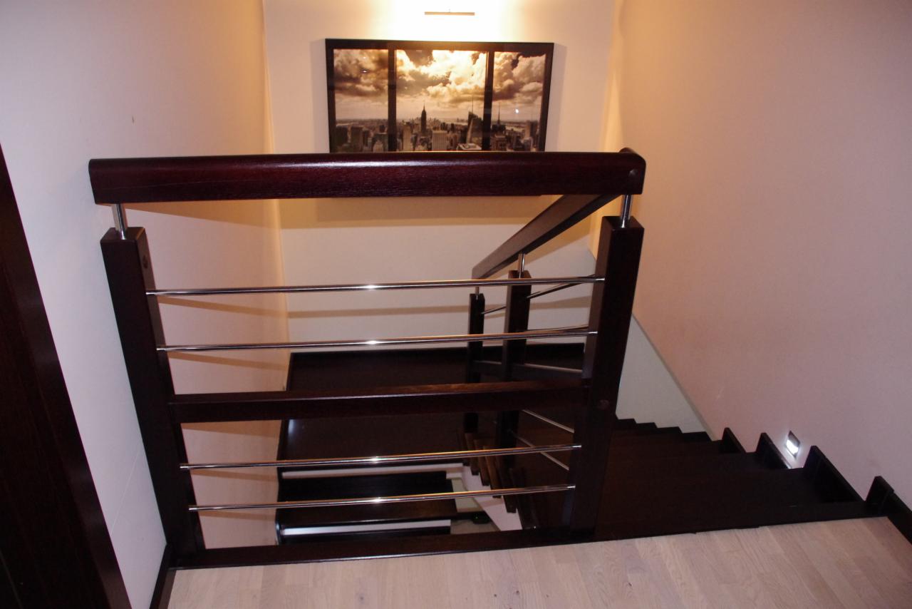 Schody wewnętrzne na beton