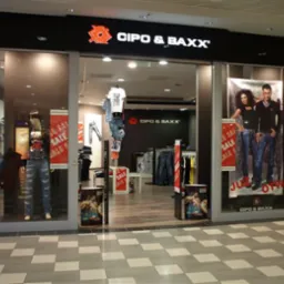 Odstąpię Lokal Handlowy Centrum Handlowym Reduta Warszawa