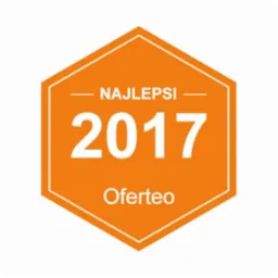 Pomarańczowa sześciokątna odznaka Oferteo 'Najlepsi 2017' na białym tle.