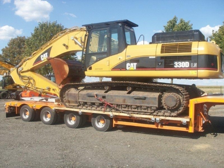 Transport kombajnów z Francji