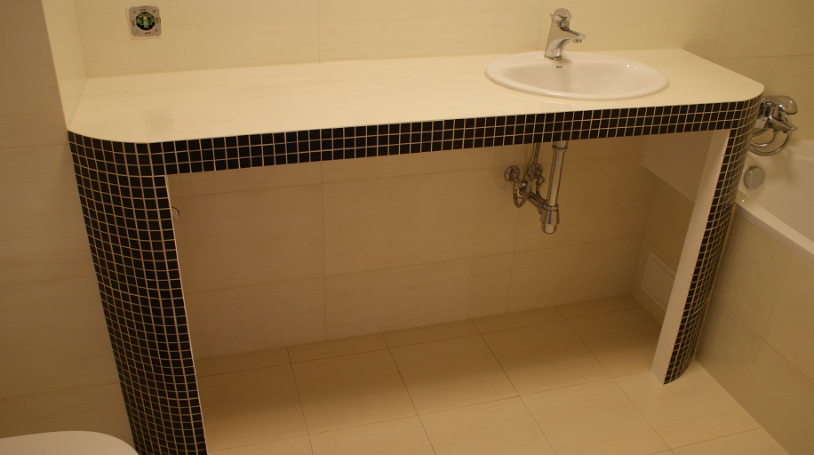 kladzenie glazury, terakoty, gresu (kafelkowanie)