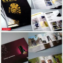 Przykładowe katalogi i foldery reklamowe z różnymi projektami graficznymi, w tym okładka z nadrukiem śladu buta i katalog z zestawami upominkowymi.