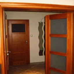 Drzwi Drewniane do każdego wnętrza - elegancja, prostota, nowoczesność w zgodzie z WYMAGANIAMI