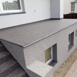 Posadzka na tarasie wykonana z żywicy poliuretanowej