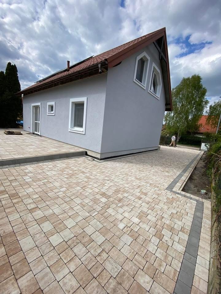 Układanie kostki brukowej