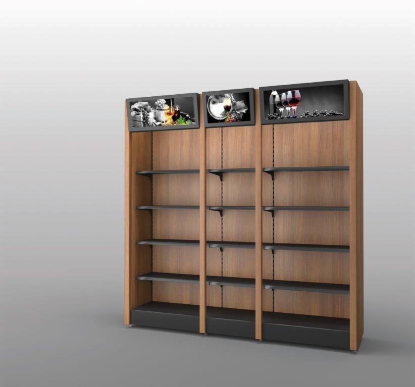 Trzy segmenty regału sklepowego z drewnianym wykończeniem i czarnymi półkami, nad każdym segmentem podświetlany panel z grafiką napojów alkoholowych.