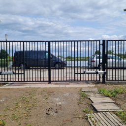 Bramę wjazdowa posesyjna.  Konfiguracja podstawa. 