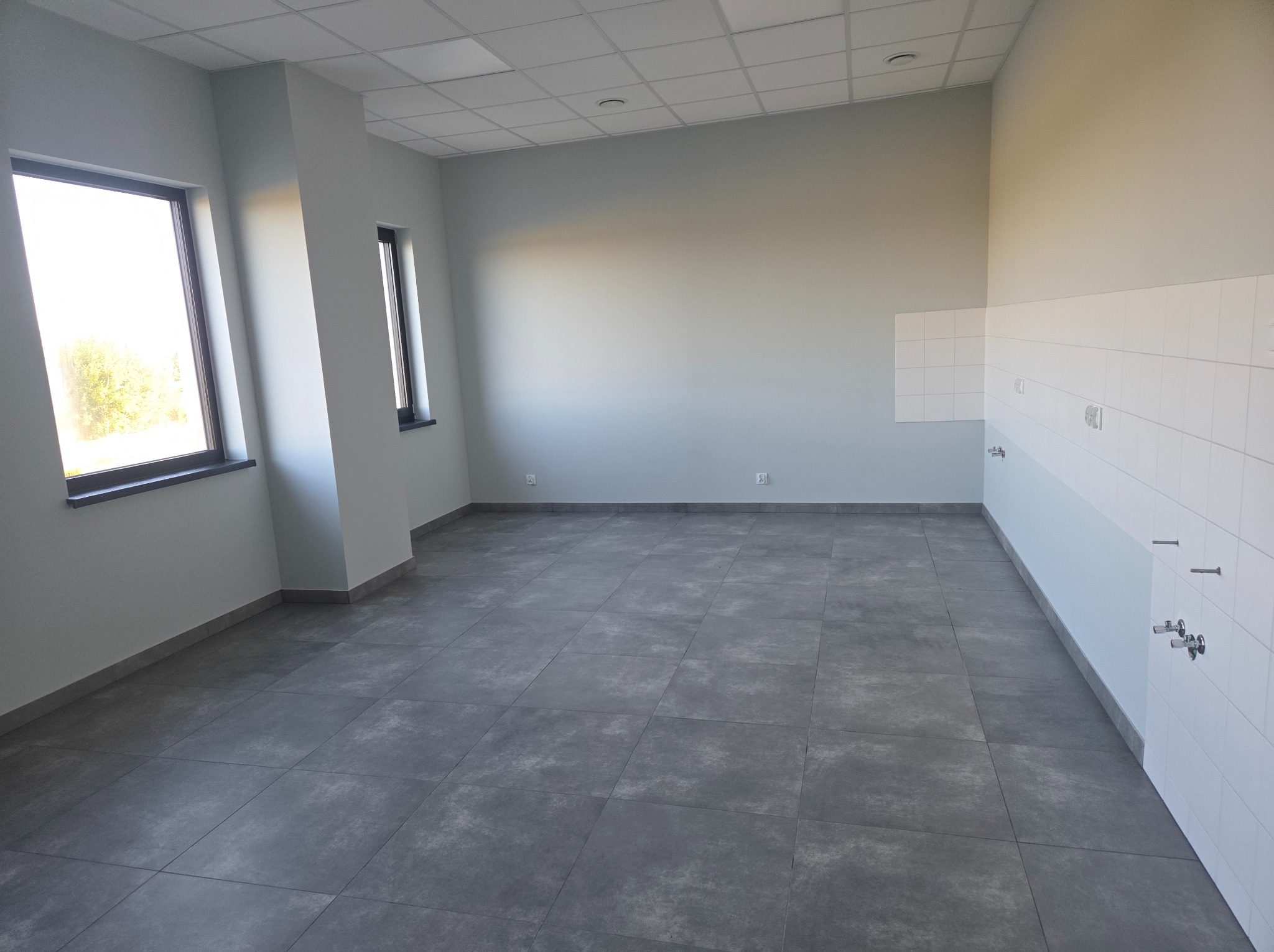 Kolejne biura w Szczecinie Lubczyńska. Zaplecze dla pracowników hali