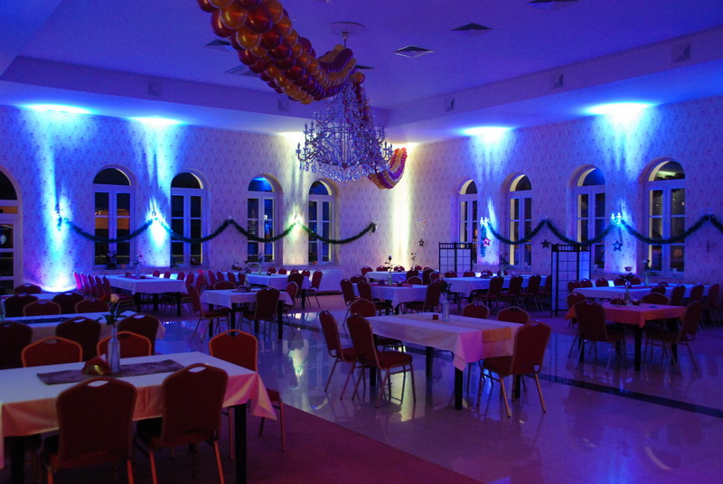 Dekoracje Światłem