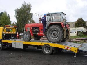 Transport Maszyn Rolniczych do 15 Ton